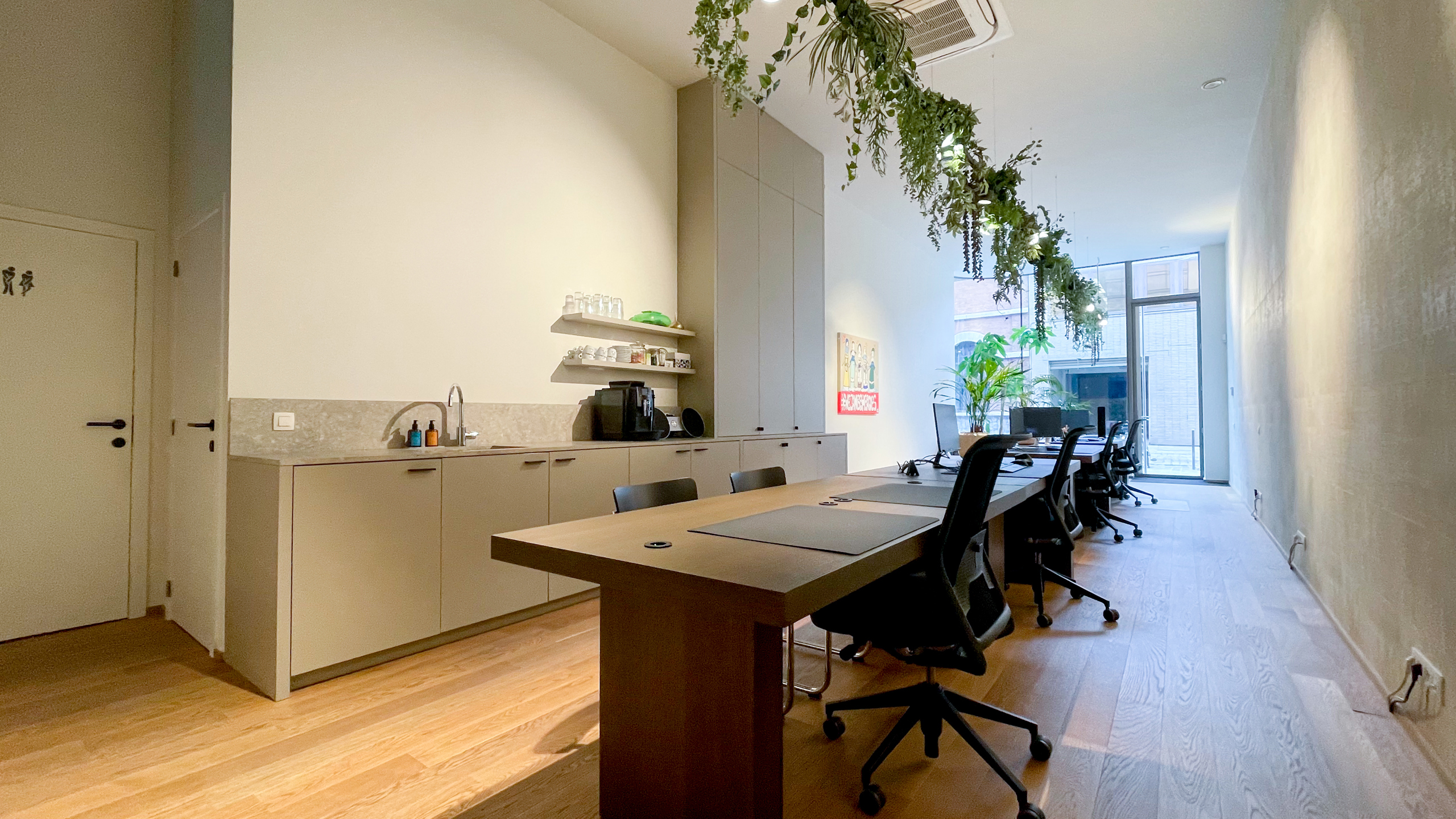 toffe handelszaak nabij het Red Star Line museum - foto 5