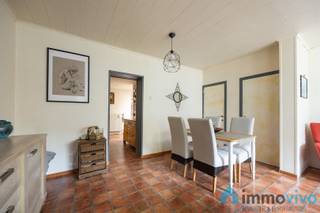 Licht op te frissen, ruime en energiezuinige woning met 3 slaapkamers, uitbreidbaar tot 5!Deze gezinswoning combineert comfort met talloze...