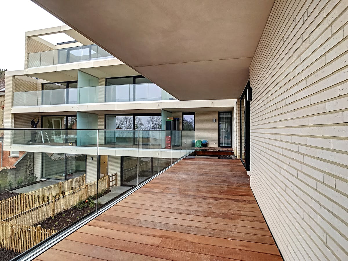 Appartement te huur met 2 slaapkamers en garage in Veurne - foto 4