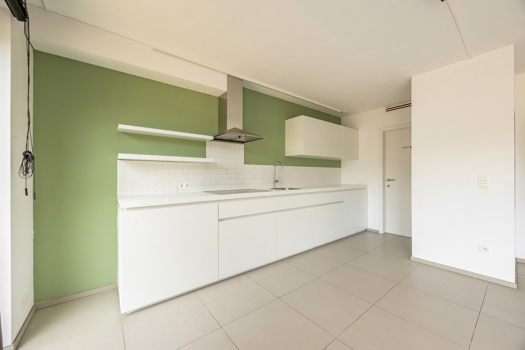 Gelijkvloers appartement met tuin en parkeerplaats - foto 4