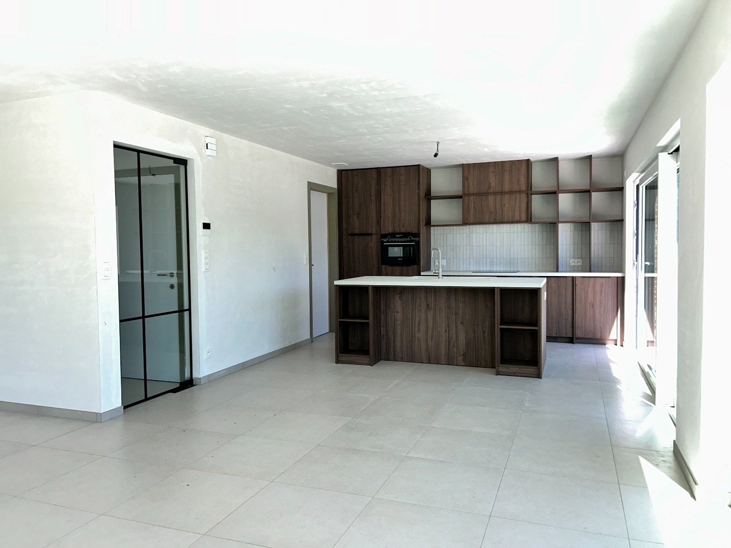 Instapklare nieuwbouwwoning met 3 slaapkamers en tuin op 681 m² - foto 5