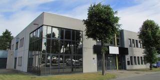 Business park met kantoren en polyvalente ruimte in een groene omgeving. Comfortabele en compacte units, enkele reeds opnieuw ingericht. Sommige...