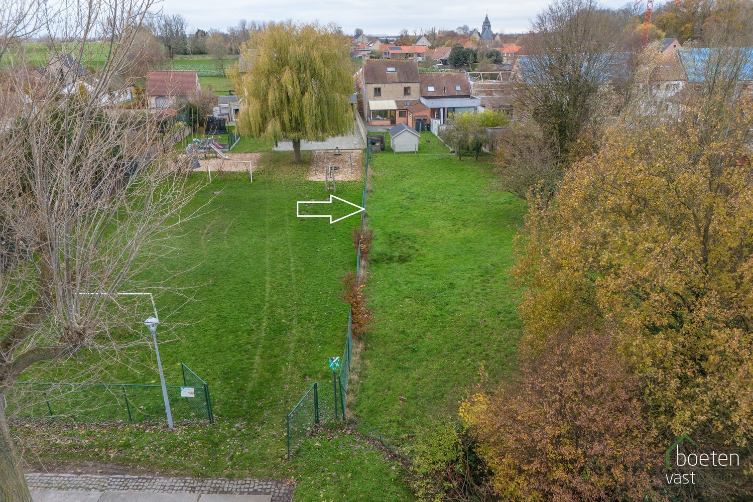 BEAUVOORDE: Residentieel lot bouwgrond van ca 1.200m², zuidwest oriëntatie en geen bouwverplichting - foto 5