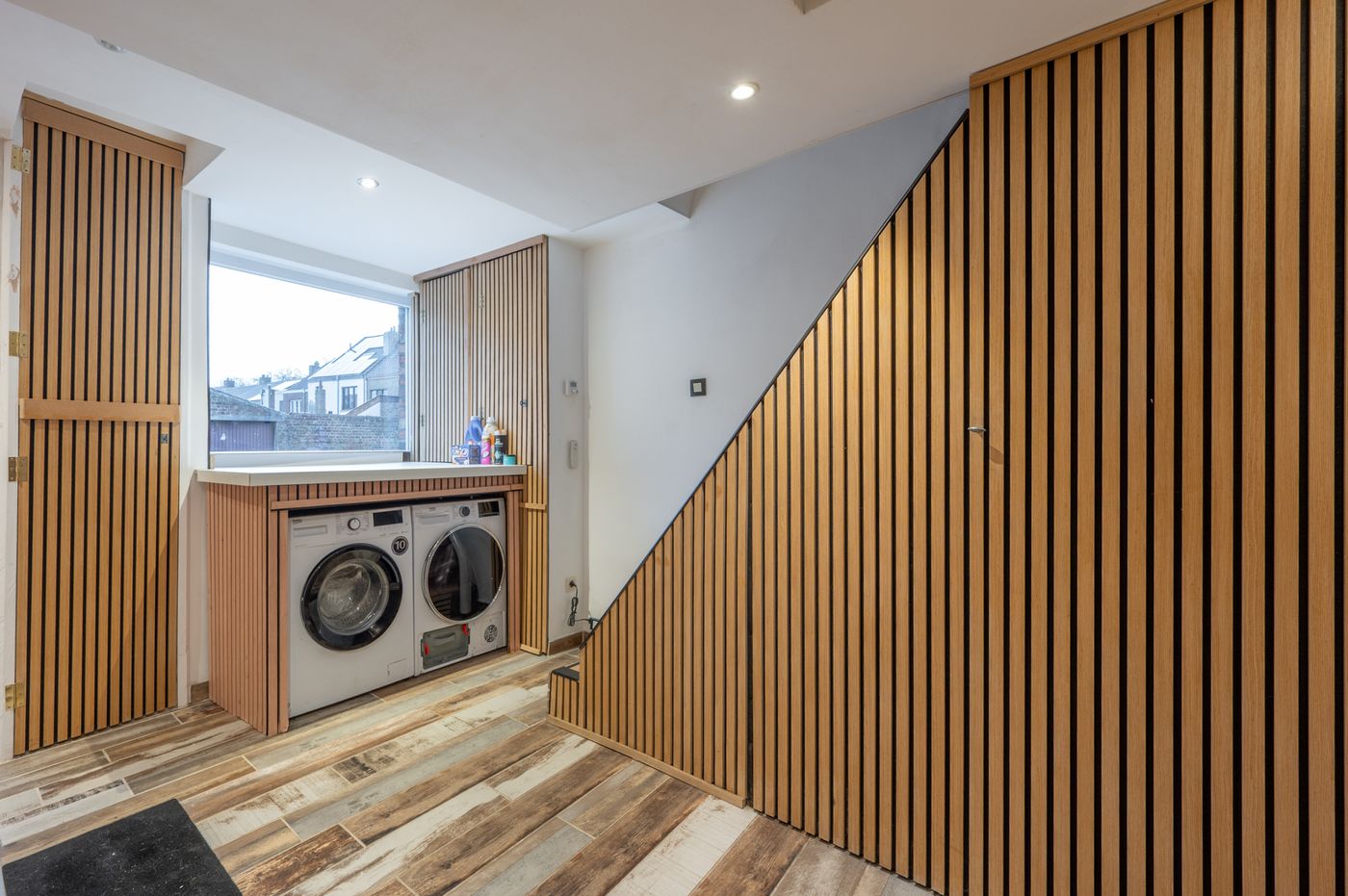 Gerenoveerde stadswoning met gezellige tuin - photo 2