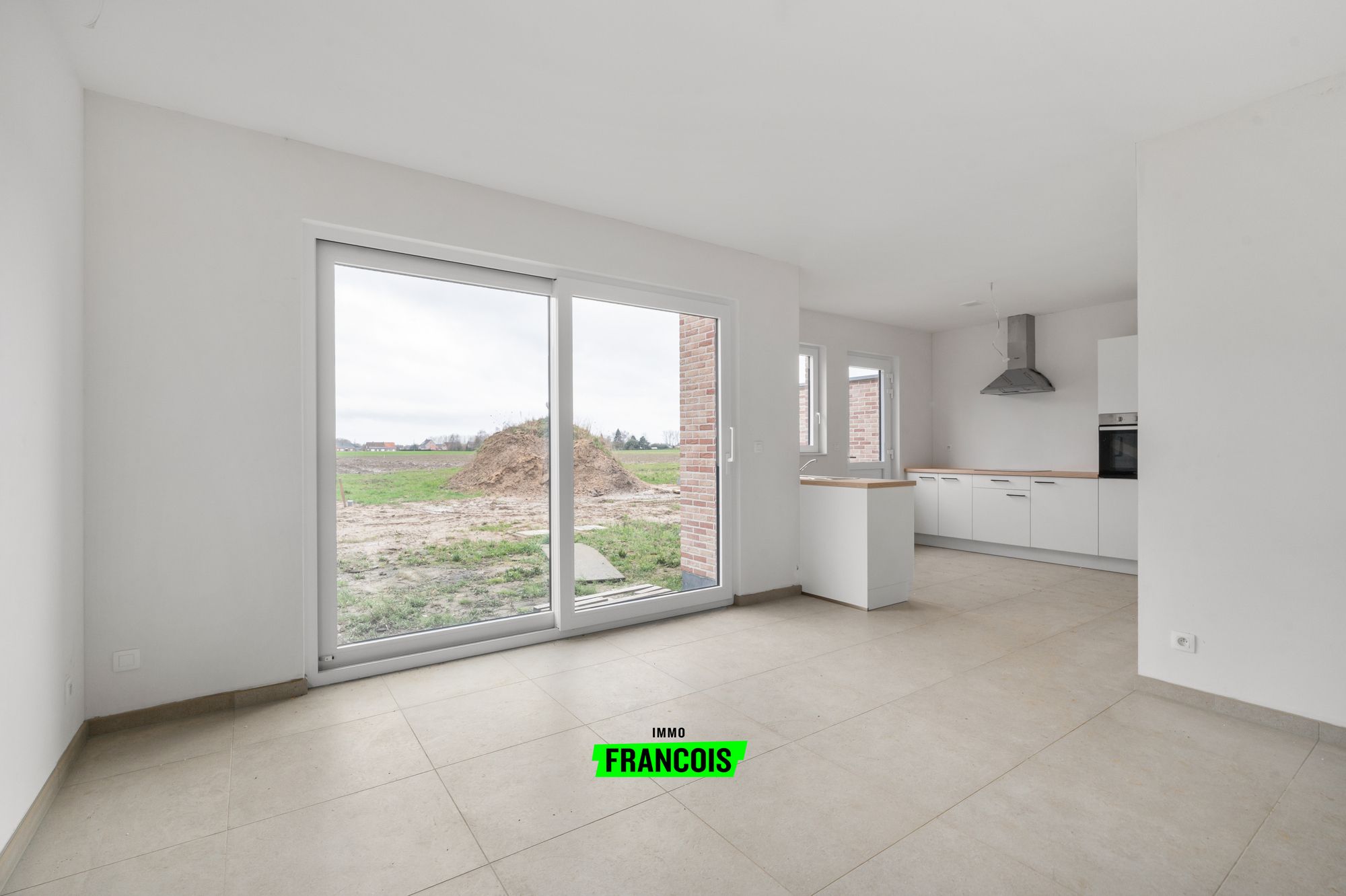 Rustig gelegen nieuwbouwwoning te koop in Celles met een prachtig open verzicht ! - foto 5