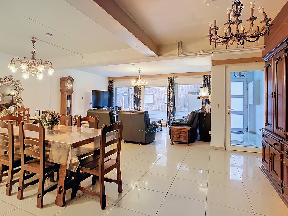 Gelijkvloers appartement met 4 slaapkamers (EPC C-F) - foto 2