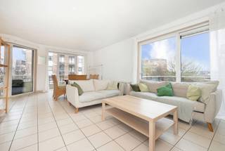 ANDERLECHT, near Westland Shopping Centre, located on the 2nd floor of the building, beautiful flat of ± 117m² in good condition. Entrance...