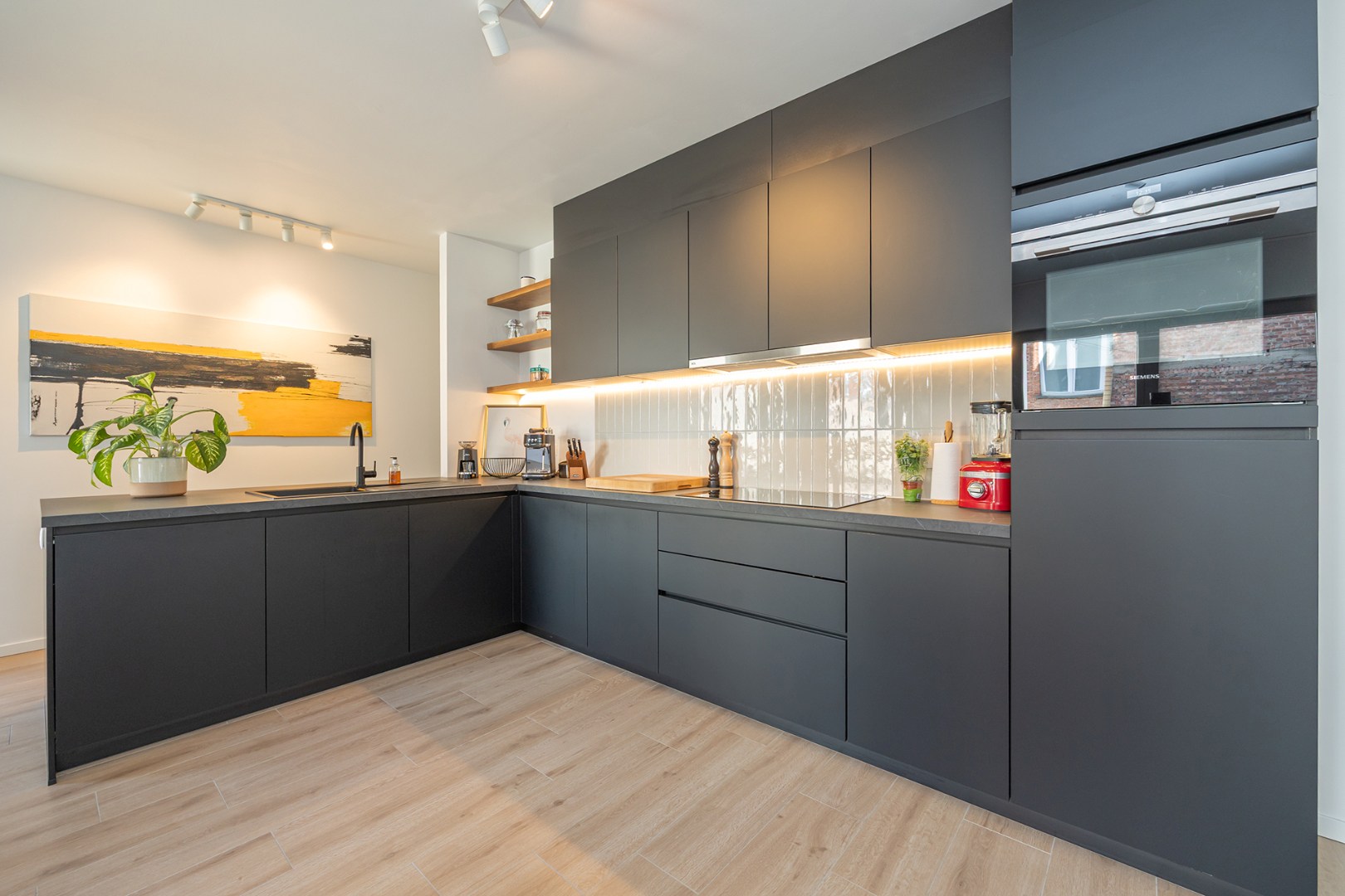 Recent appt. met 2 slpk en terras op het Antwerpse Zuid! - foto 5