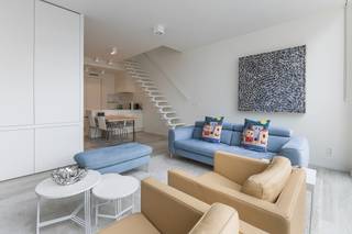 [[ DIT PAND NEEMT DEEL AAN DE ERA OPEN HUIZEN DAG OP 6/12 VAN 14:30 TOT 15:30 ]]Blankenberge: Recent (2018) penthouse met zijdelings zeezicht en...