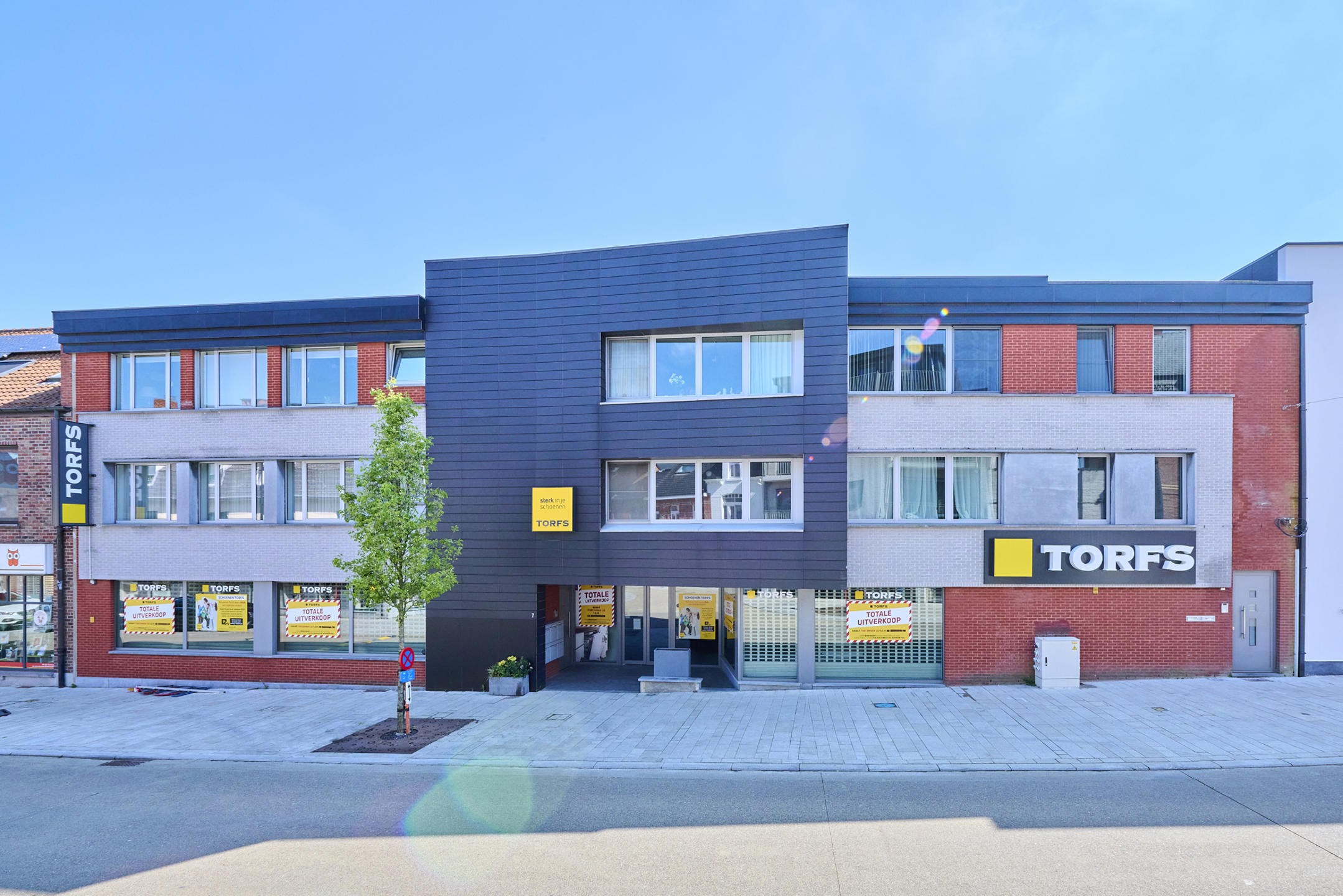 Te huur: multifunctioneel handelsgelijkvloers van 800m² - foto 2