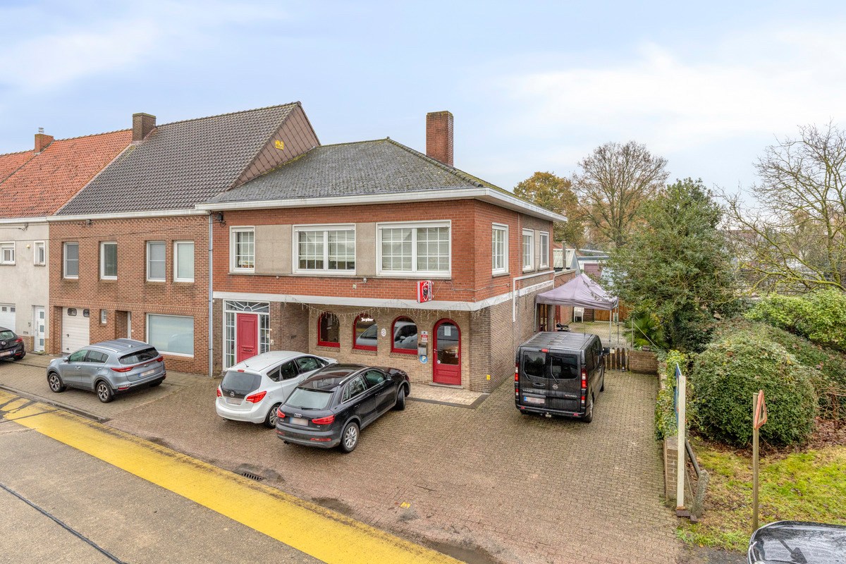 Maison à vendre à Oostrozebeke avec 3 chambres - photo 1