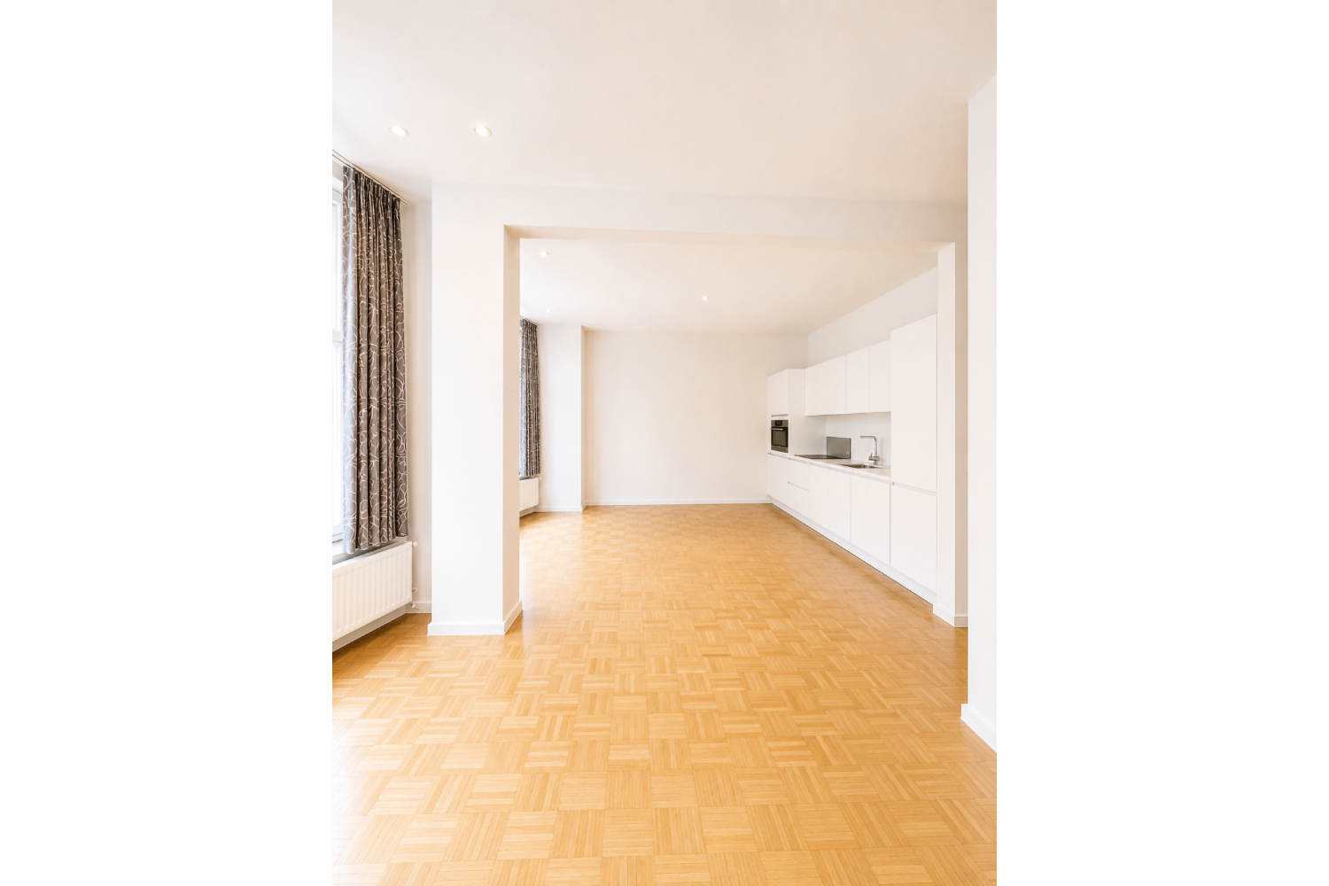Gerenoveerd appartement op toplocatie aan het Prinses Clémentinaplein in Oostende - foto 3