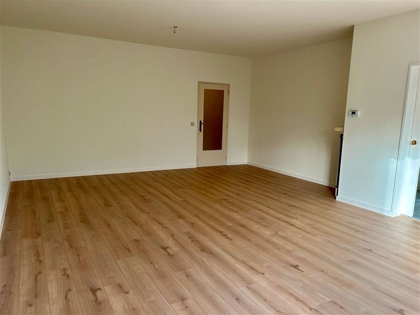 Ruim gerenoveerd eerste verdiep in woonpark bij dorpscentrum - foto 5