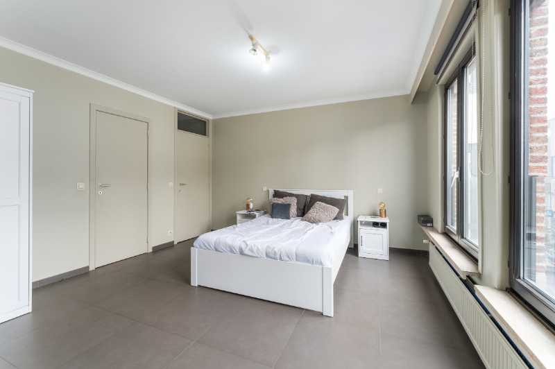 Apartment for sale in Roeselare with 1 bedroom - photo 2