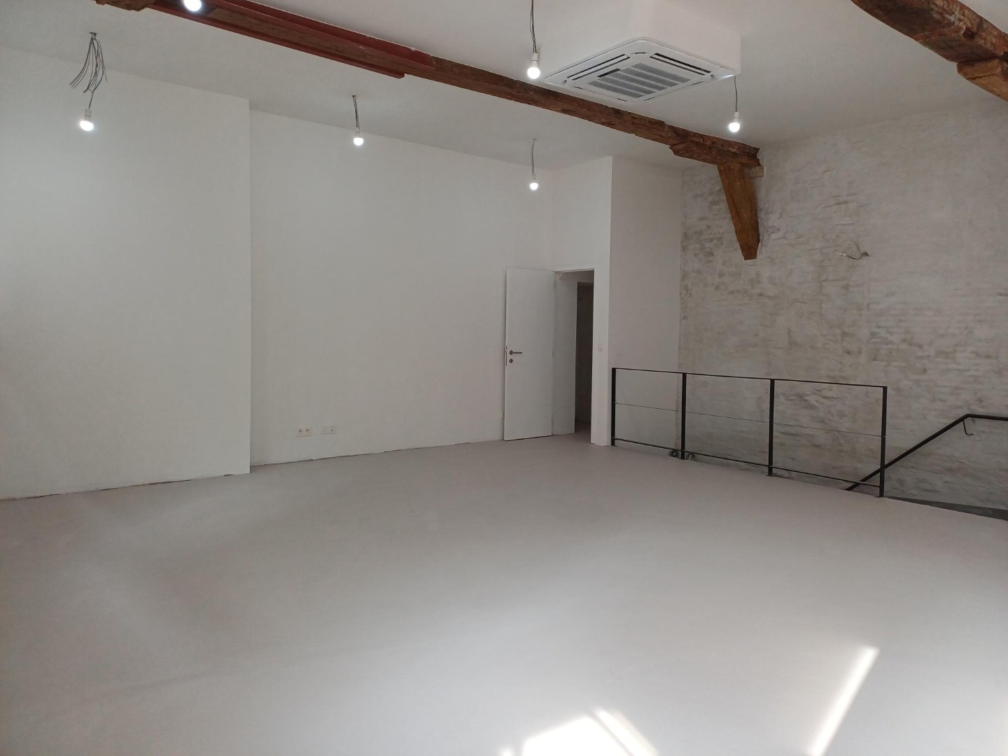 Commercieel te huur in Antwerpen - foto 4