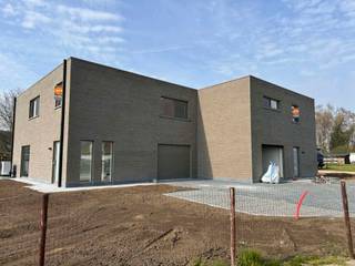 WICHELEN - Exclusieve nieuwbouwwoningInschrijven voor het geplande bezoekmoment kan via de website: www.immoderas.be/afspraak-instructiesDeze...