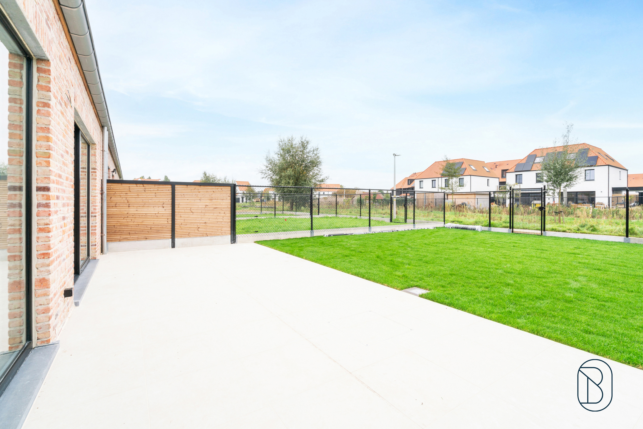 Pastorij-nieuwbouwwoning met 4 slk, tuin en garage - foto 3