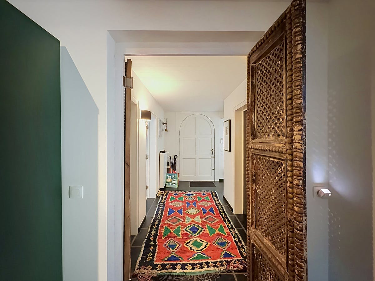 Ruime bungalow met 4 slaapkamers en grote tuin - foto 3