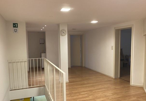 INSTAPKLAAR KANTOOR NABIJ GROTE MARKT - foto 4