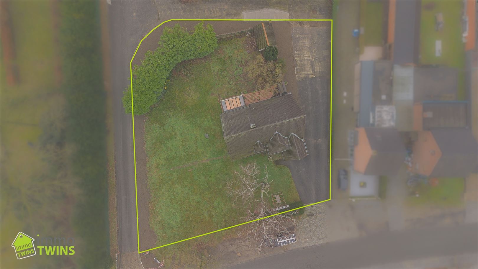 Statige villa met uitzonderlijk potentieel op toplocatie in Berlare - foto 1