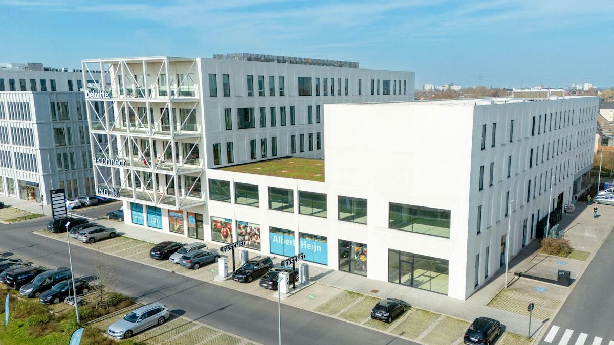 Newly built office approx. 295 m² in R. Plaza Roeselare - photo 3