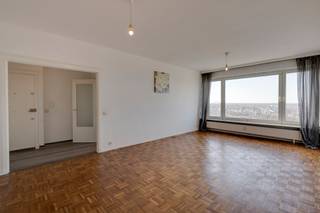 Vandaag trekken we naar postcode 2020 – en dan ook nog eens… hoog-boven-de-wolken. Jaja, ’t is weer zo ver: vandaag is ’t met een...