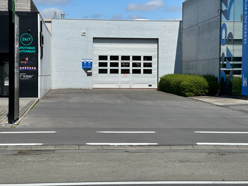 Commercial for rent in Roeselare - photo 4