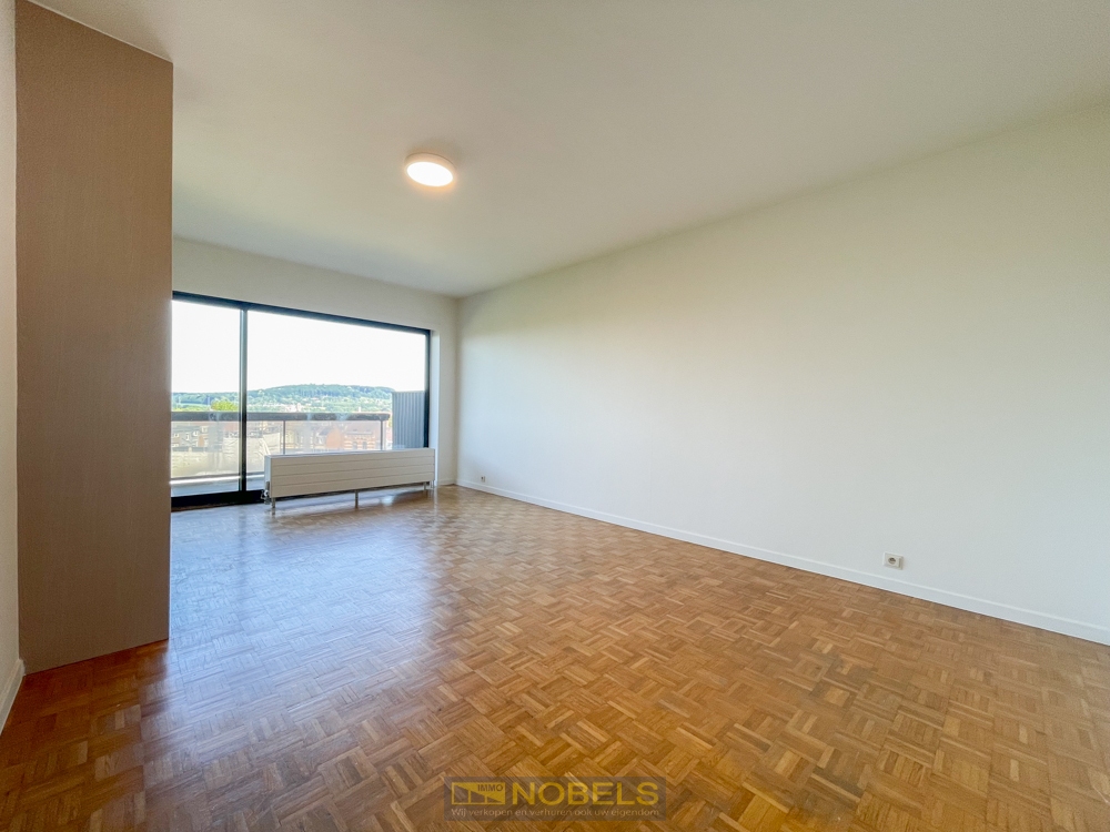 Te huur, instapklaar en energiezuinig appartement met 2 slaapkamers op topligging in Ronse - photo 1