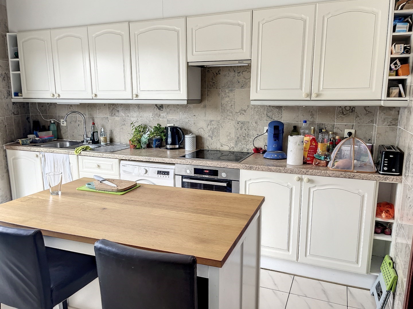 BEL-ETAGE met ZEER ruime garage/LOODS/werkplaats - foto 5