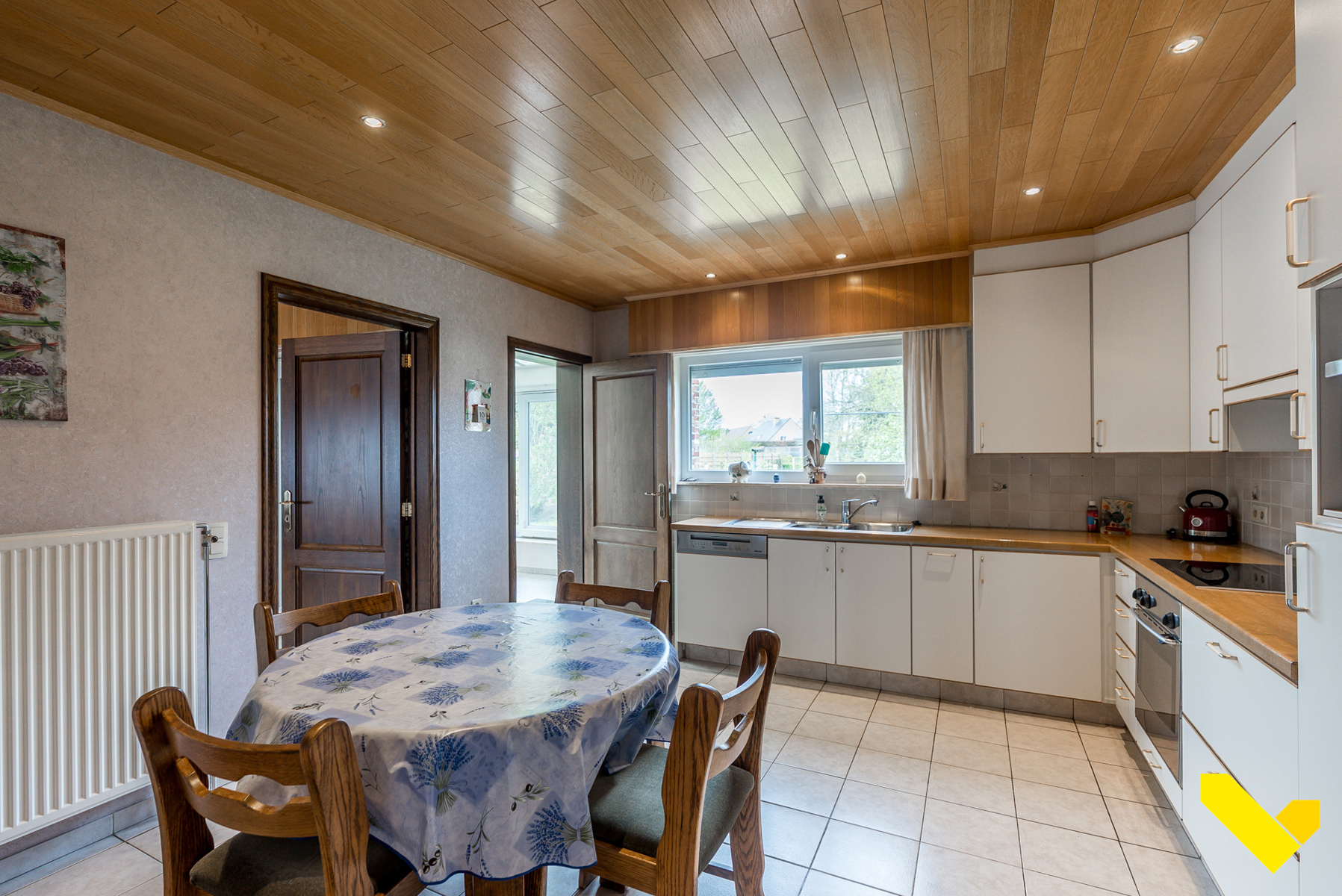 Rustig gelegen, gelijkvloerse woning met ruime tuin! - foto 4