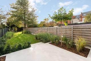 Een meesterlijk samenspel van karakter en comfort — wonen in stijl in het hart van HasseltSommige woningen hebben een ziel.Deze karaktervolle...