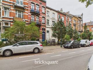 SCHAERBEEK - Very attractive investment opportunity on Avenue Voltaire 27, close to Parc Josaphat and Schaerbeek train station, shops, transport...