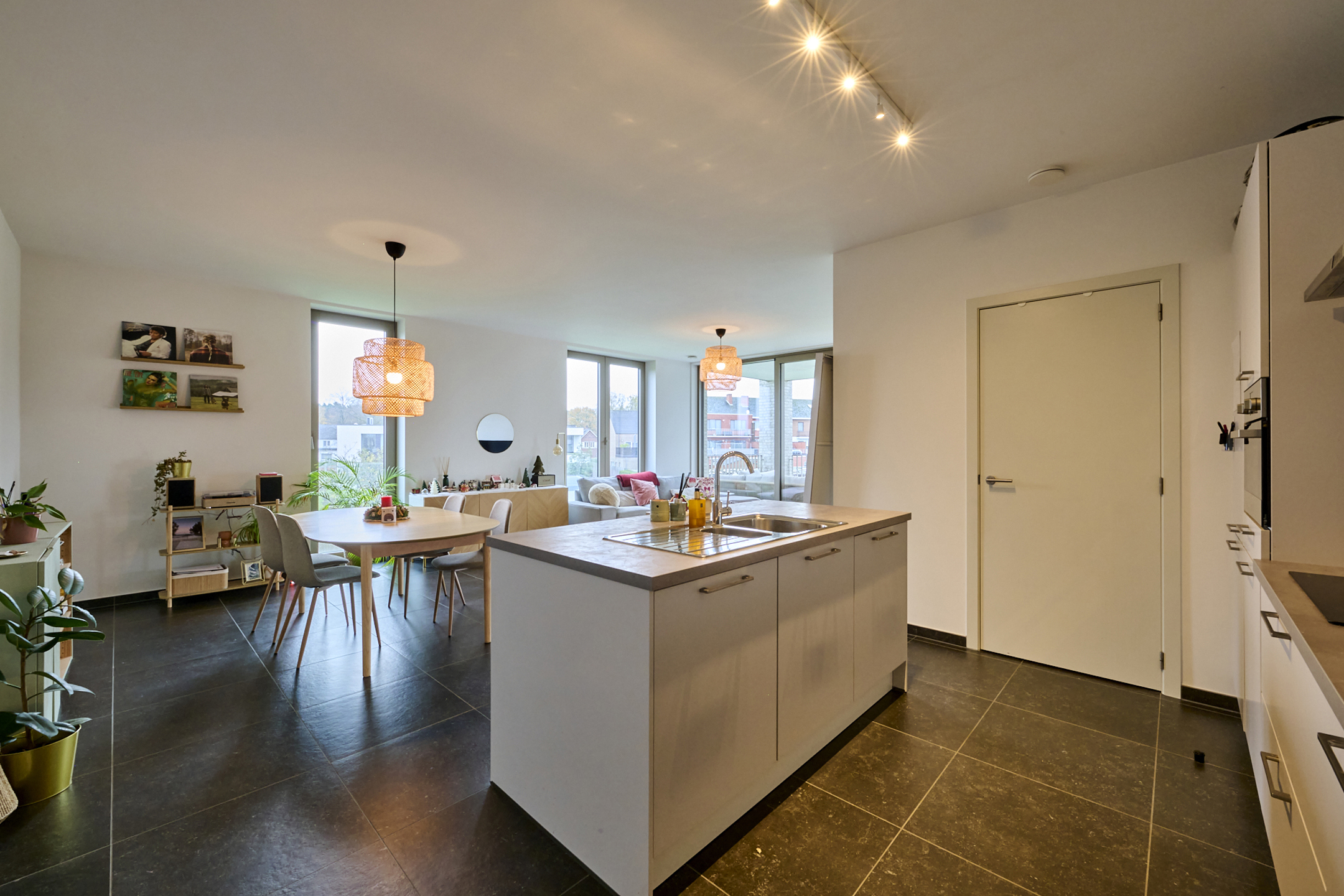 Energiezuinig 2 slpk app + zonnepanelen - terras - parking - foto 4