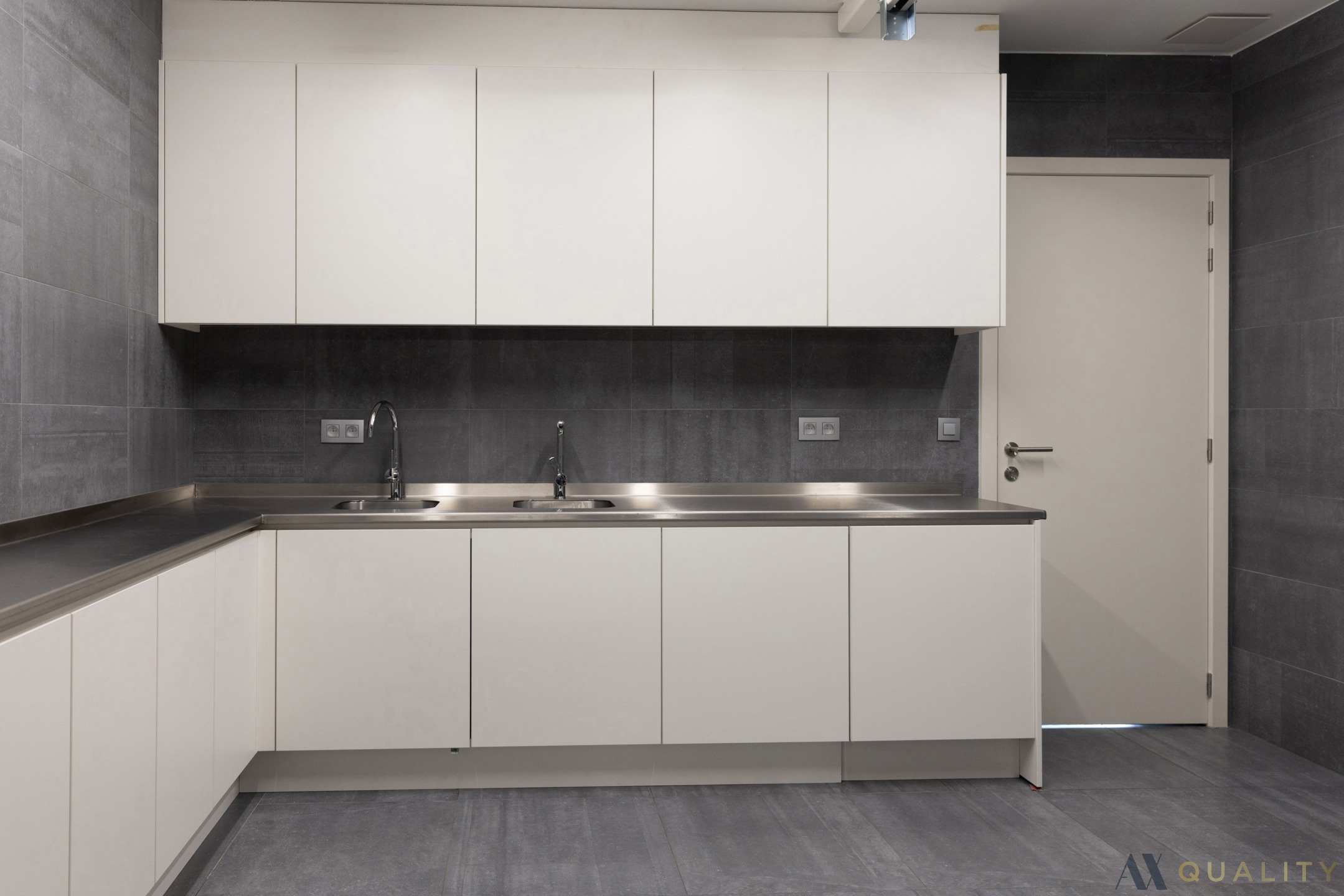 Instapklare kantoor- of praktijkruimte in het hart van Bornem - foto 3