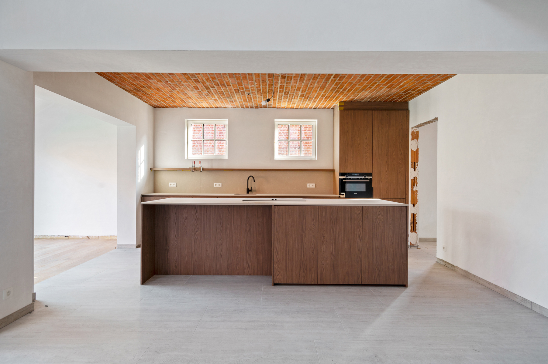 Prachtige totaalrenovatie - halfopen hoevewoning in woonerf. - foto 5