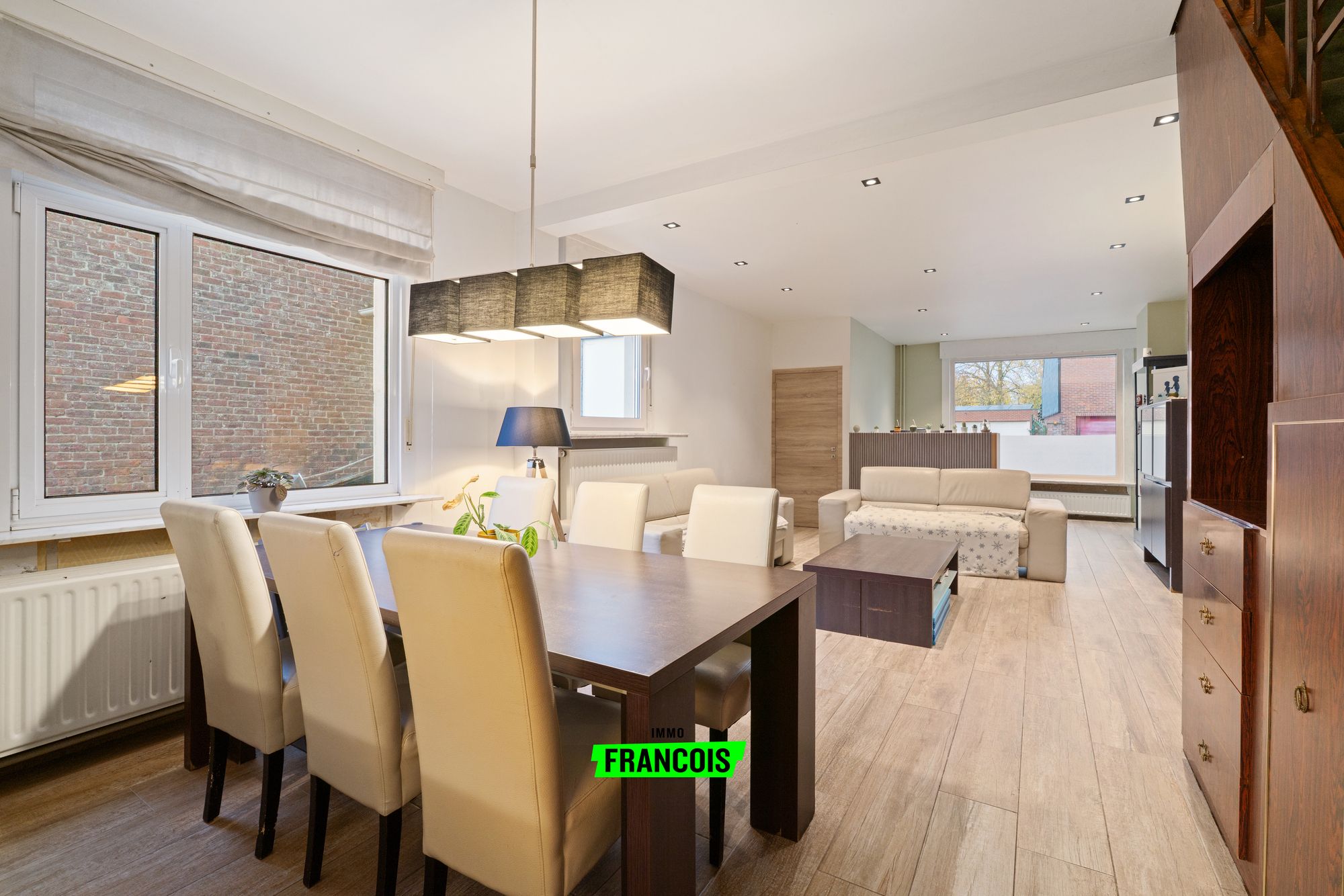 Verder af te werken/op te frissen woning in Gontrode met atelier! - foto 5