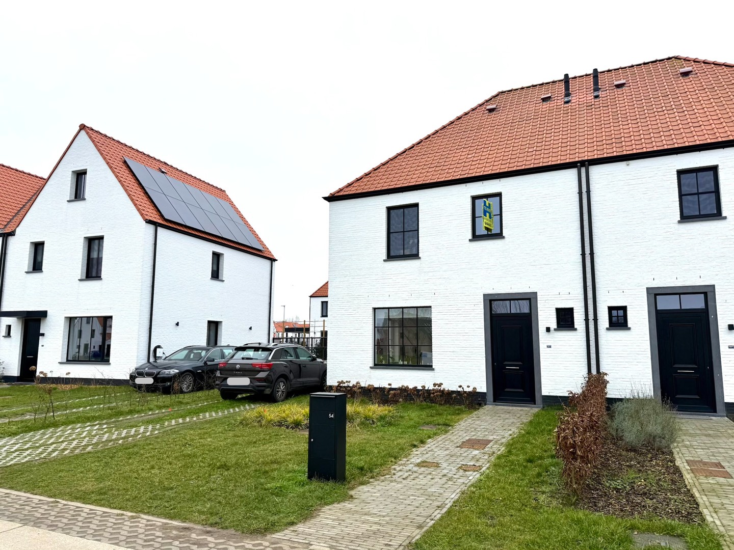 Zeer recente, instapklare woning met 3 slaapkamers en tuin - foto 2