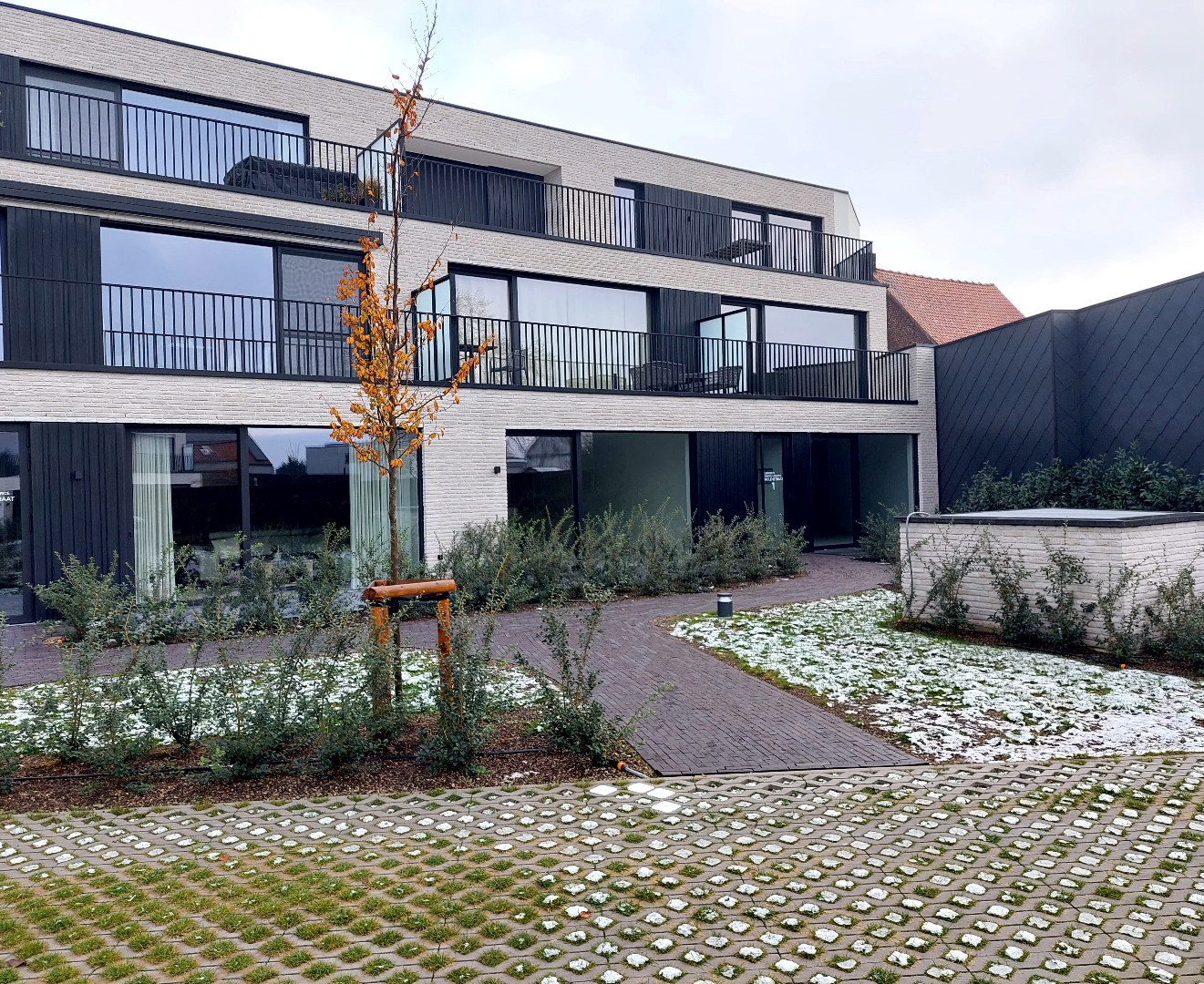 Apartment for rent in Wielsbeke with 2 bedrooms - photo 1