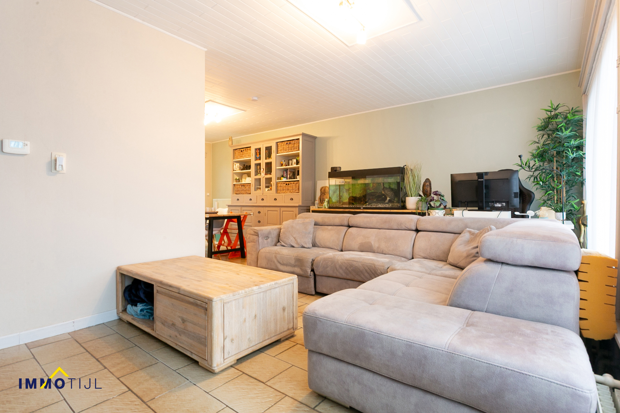 Ruime instapklare Woning met Garage in Asse! - foto 3