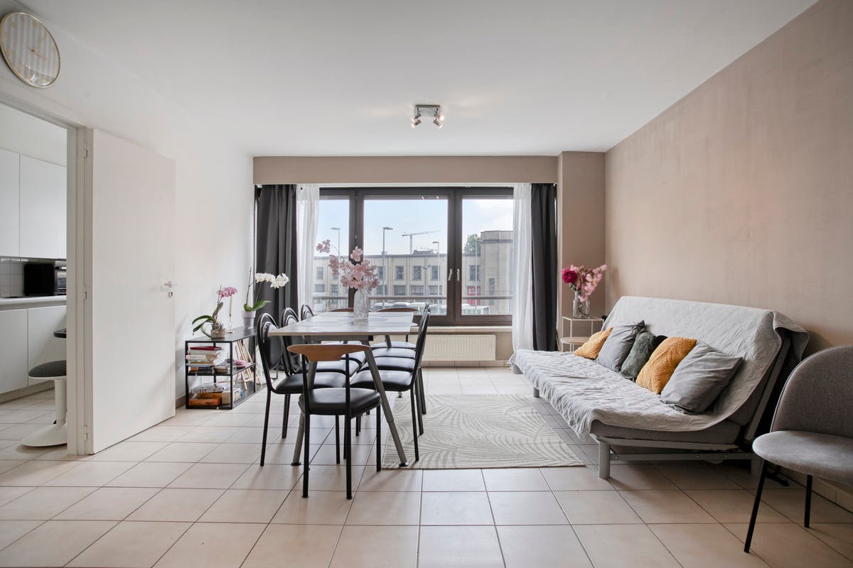 Appartement de 2 chambres bien entretenu sur Stationsplein - photo 4