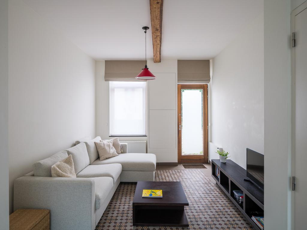 Instapklare stadswoning (EPC B) met twee slaapkamers, rustig gelegen nabij de Coupure - photo 2