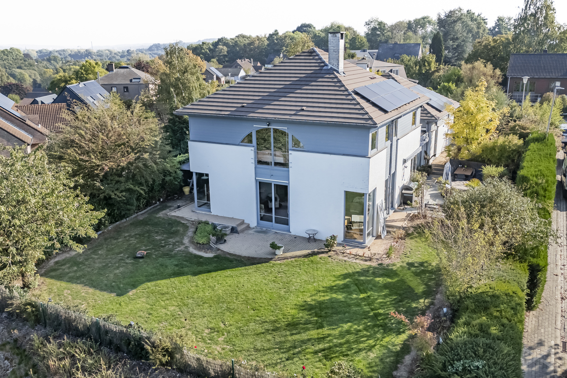 House for sale in Limelette with 7 bedrooms - photo 2