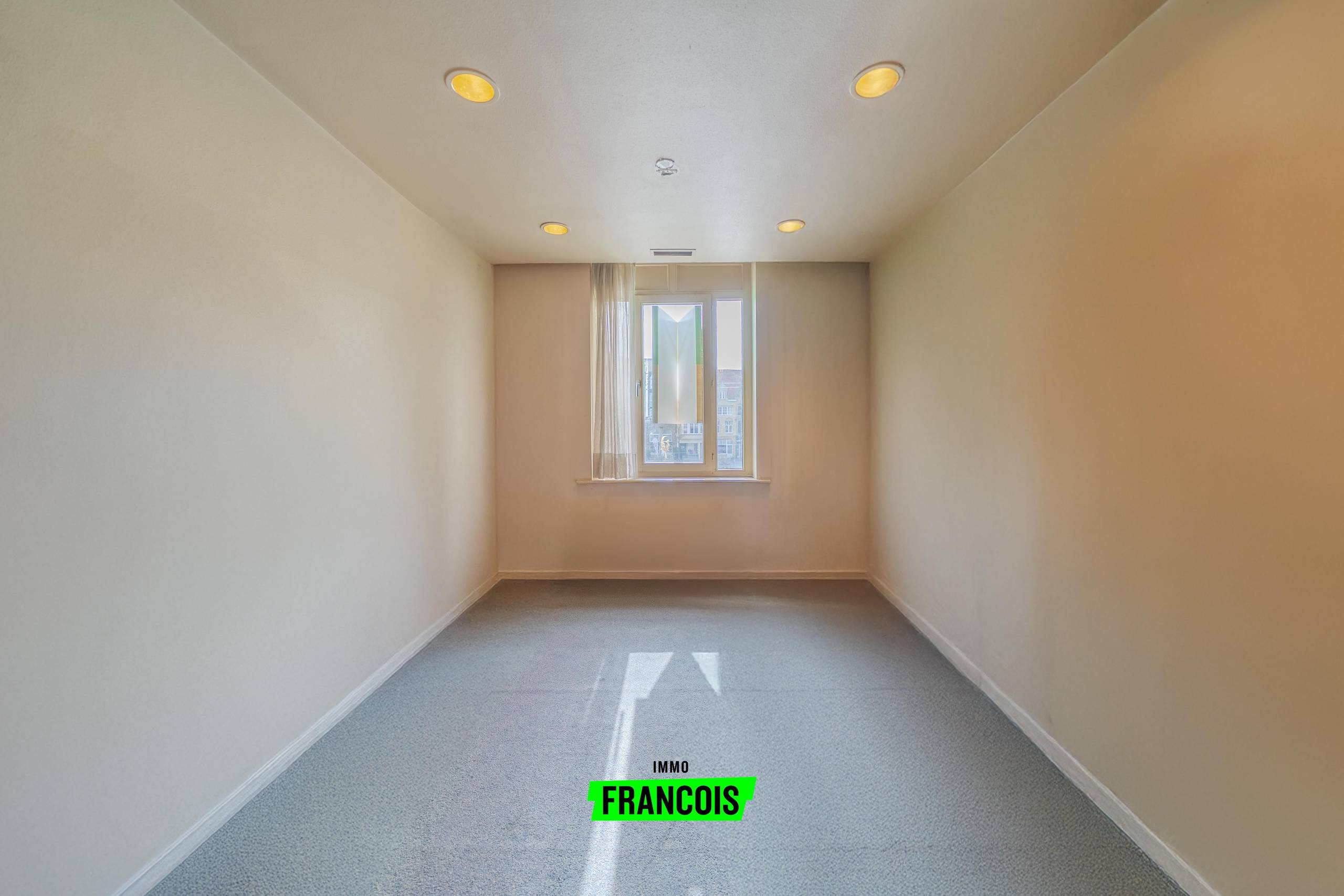 Investeringskans: historisch pand met uitzonderlijke oppervlakte in centrum Diksmuide te koop! - foto 5