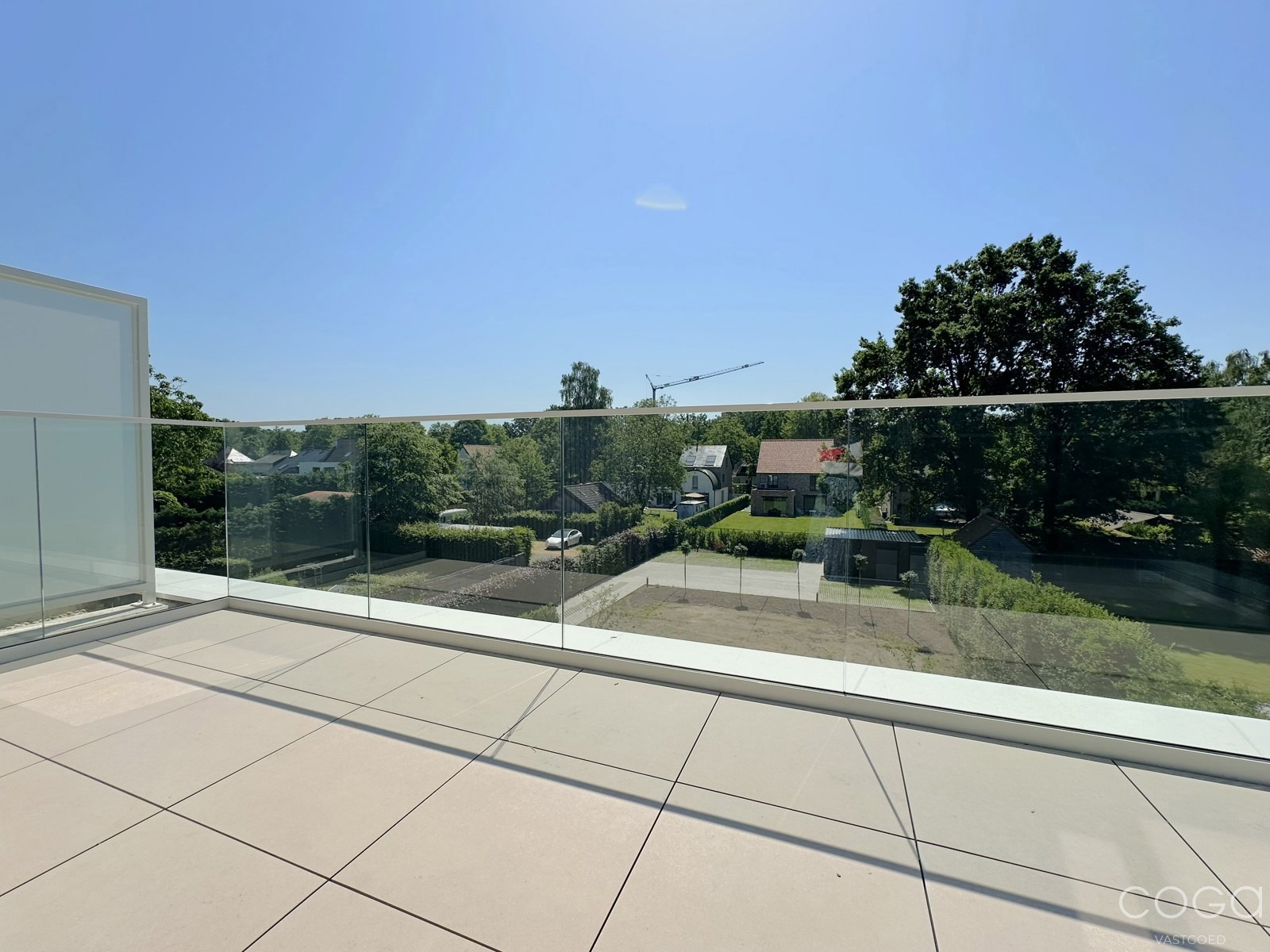 Knap dakappartement met 2 slaapkamers en zuid-terras. - foto 5