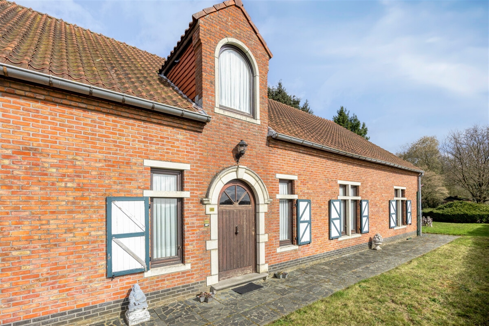 Te renoveren woning met unieke vergezichten - foto 2