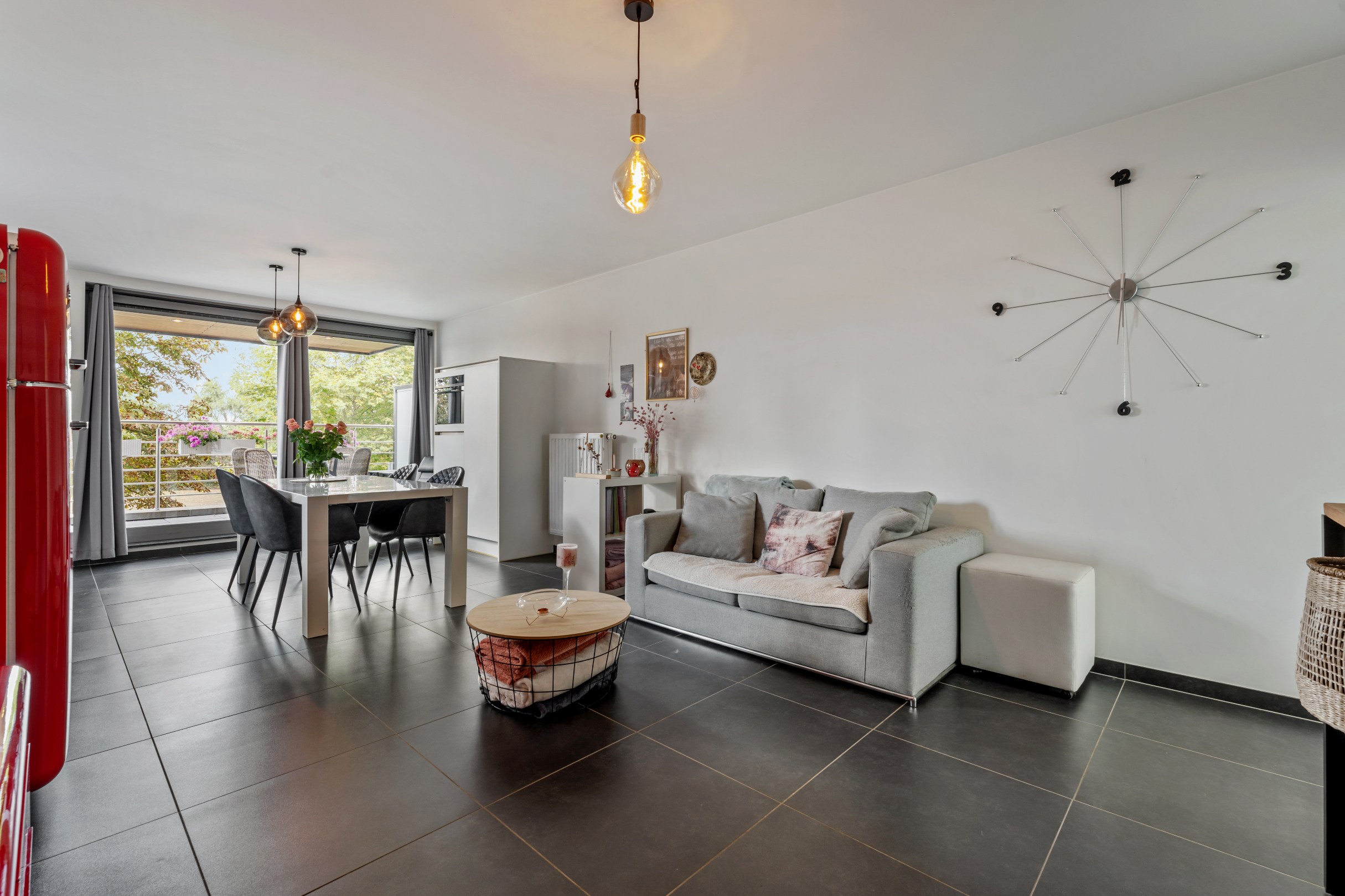 Modern appartement met ruim terras en gemeenschappelijke tuin in Hasselt - foto 5