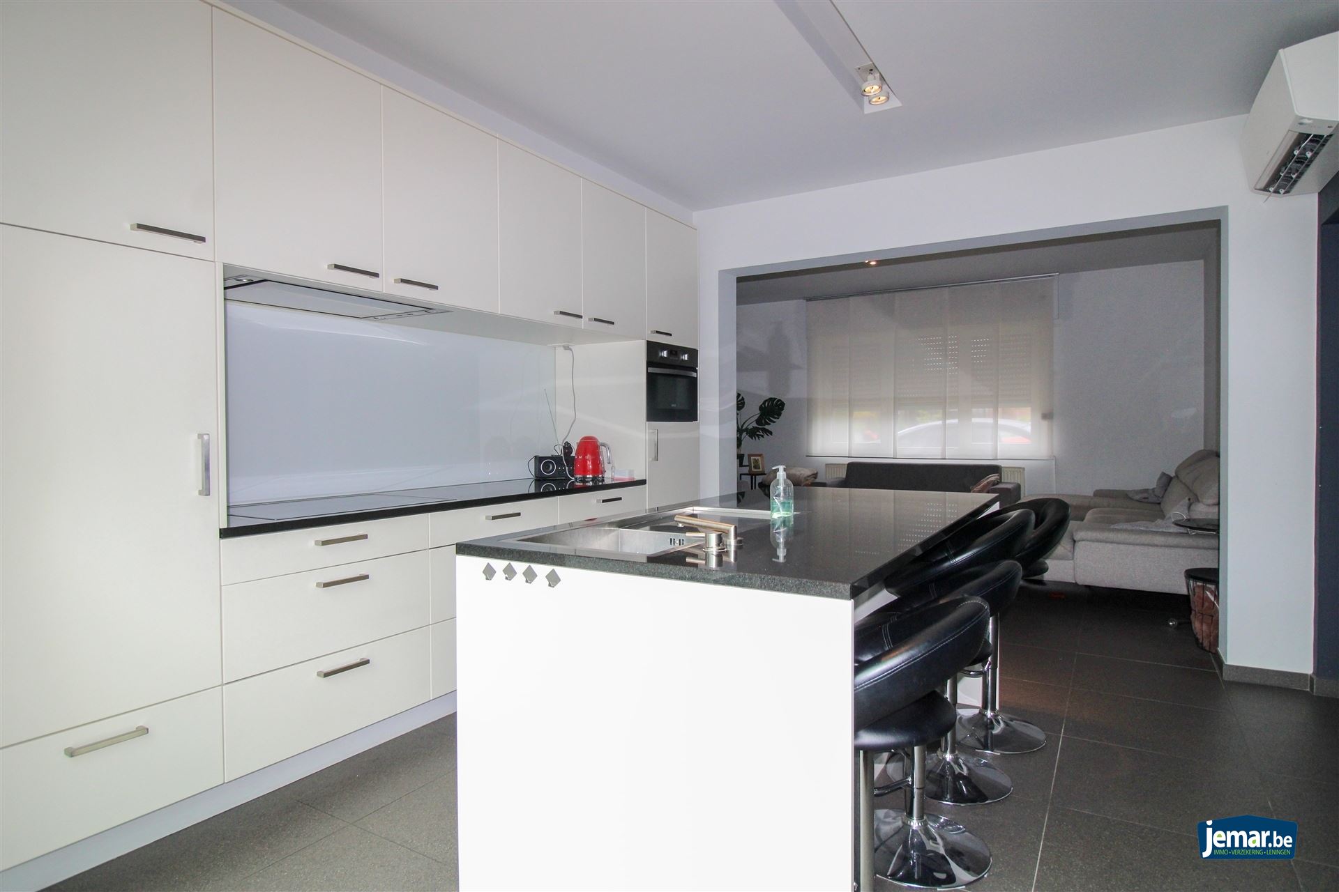 Maison à vendre à Lanaken avec 5 chambres - photo 5