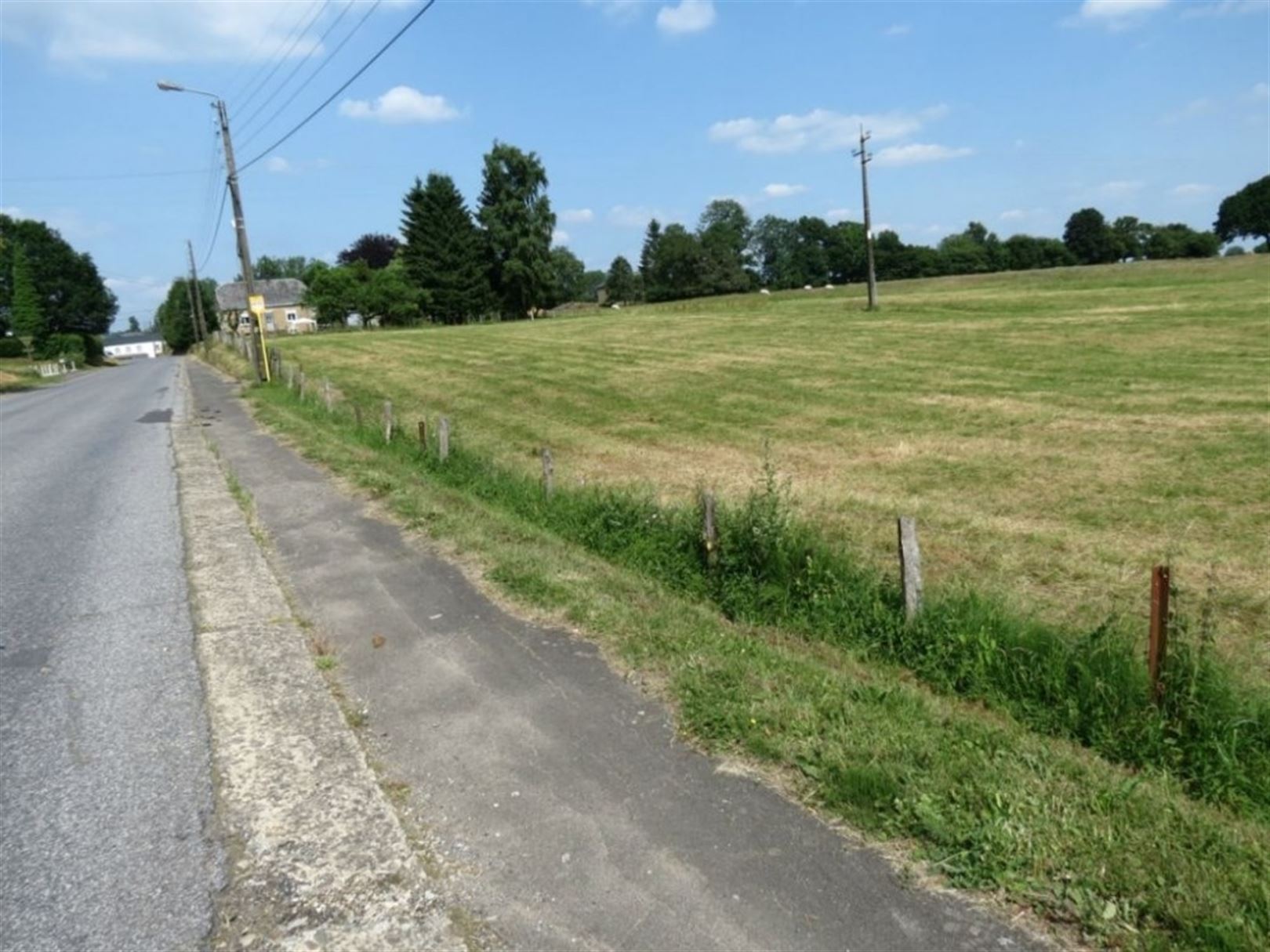 Land for sale in Sainte-Cécile - photo 1