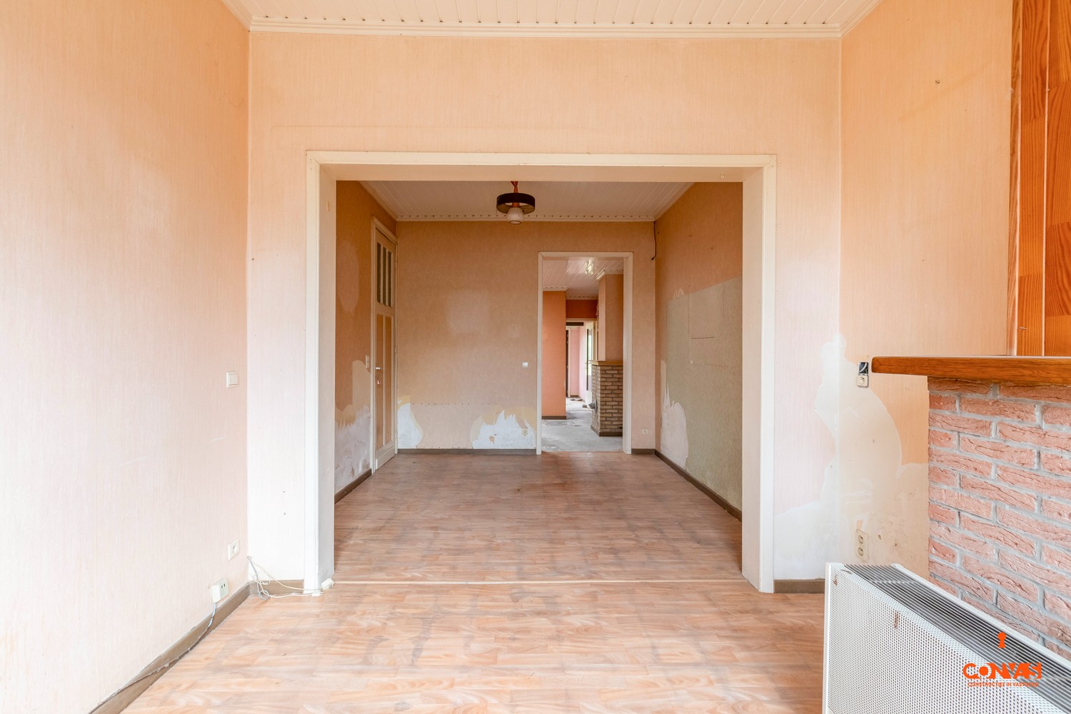 Totaal renovatieproject op uitstekende locatie - foto 3