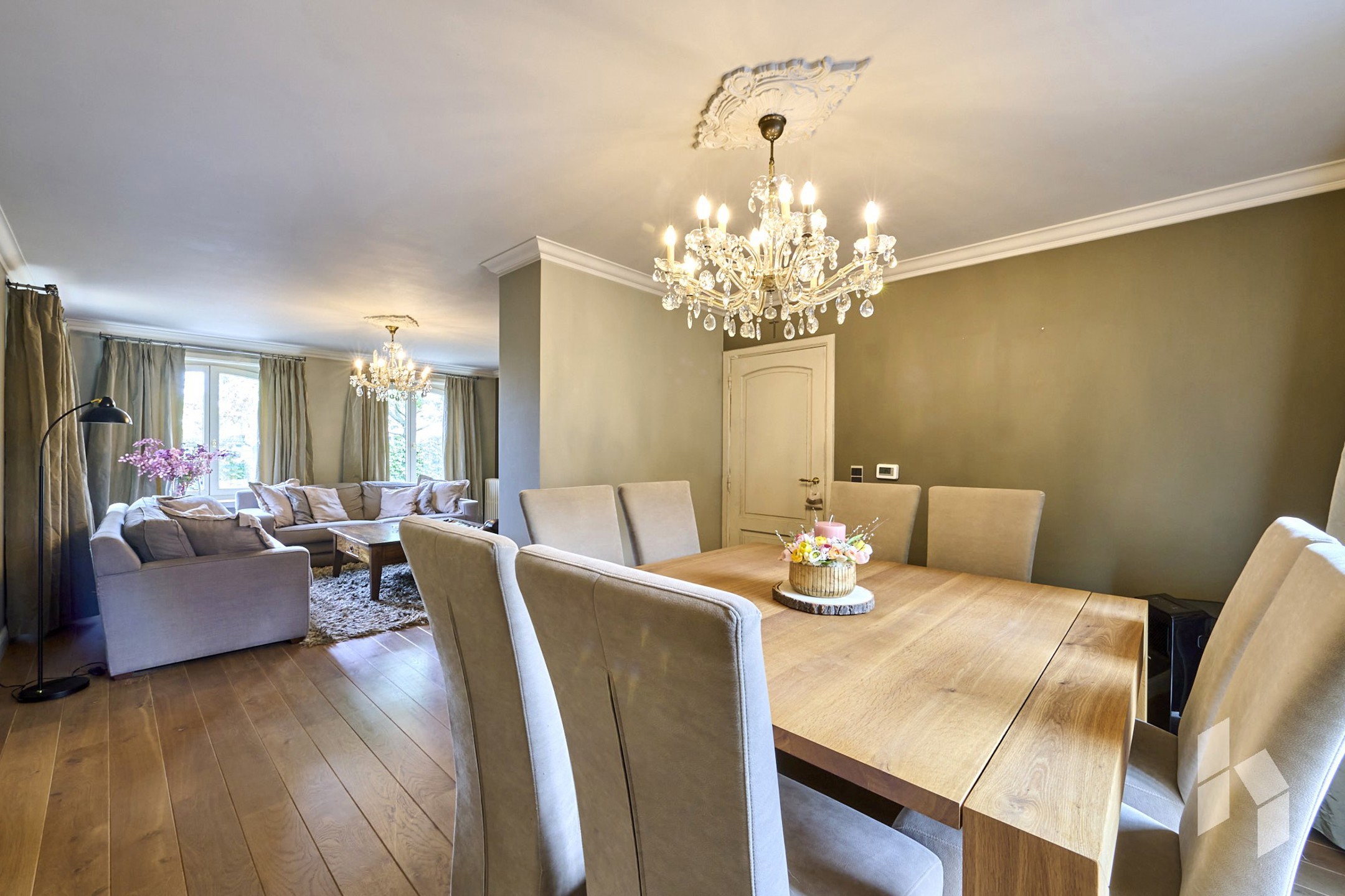 Karaktervolle woning met 4 tot 5 slpks en zwembad op 1586 m²! - foto 4